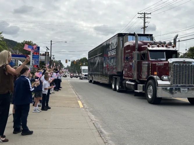 Slideshow: The Wall That Heals Makes Its Way From The Highlands To Belmont County